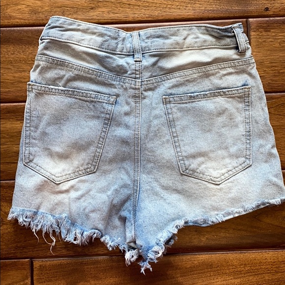 Jean Shorts - Picture 2 of 3